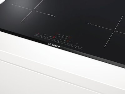Bosch PKN645FP2E (2)