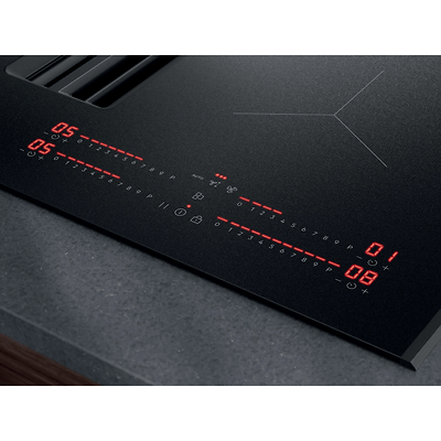 AEG XUB6745AS (2)