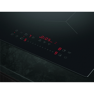 AEG XUB6843IT (2)